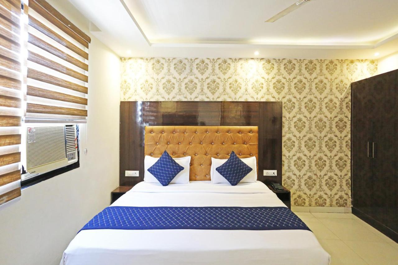 Iconic Near Delhi Igi International Airport New Delhi